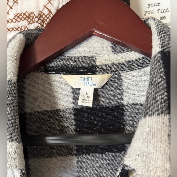 Time and Tru Monochrome Plaid Shirt - Picture 2 of 2